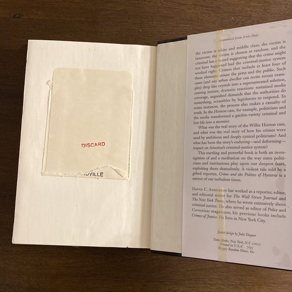 Crime & The Politics of Hysteria by David C. Anderson (hardcover) vintage, 1995 - Picture 4 of 6